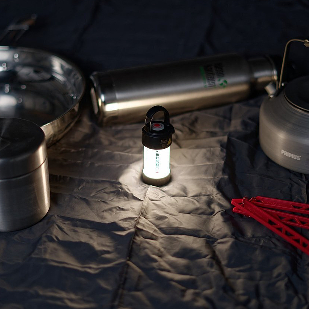 ML4-campinglamp-360-stopni-oswietlenia.jpg